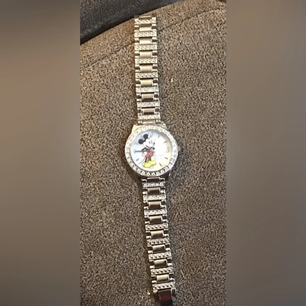 Disney: Mickey Mouse crystal accent bracelet /wrist watch.about/ appropriate 7”.